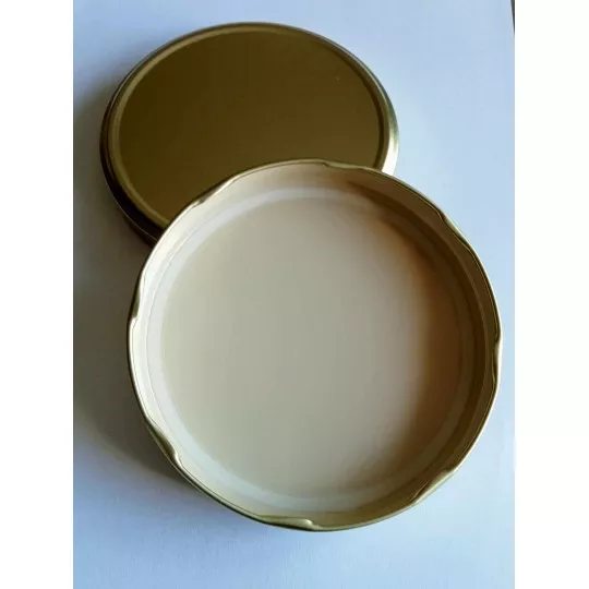 L’attribut alt de cette image est vide, son nom de fichier est 12-couvercles-twist-off-110-dores-pasteurisables.webp.
